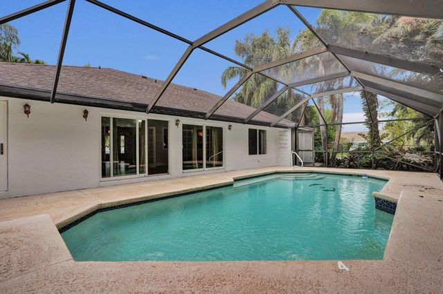 1283 Barnstaple Circle, Wellington, FL 33414