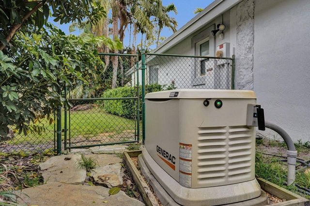 1283 Barnstaple Circle, Wellington, FL 33414