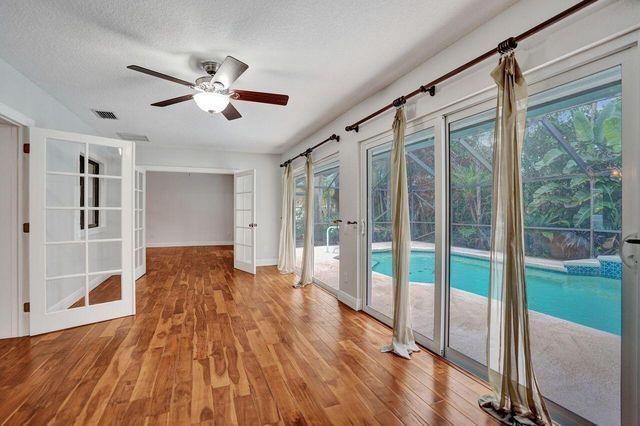 1283 Barnstaple Circle, Wellington, FL 33414