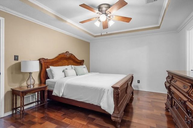 301 Meadow Knoll Drive, Double Oak, TX 75077