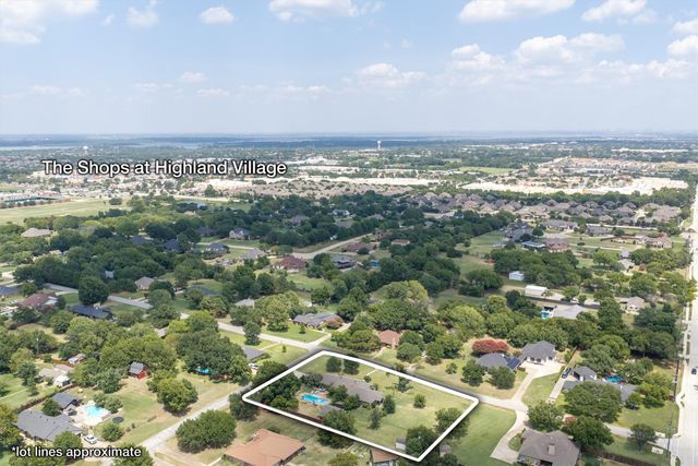 301 Meadow Knoll Drive, Double Oak, TX 75077