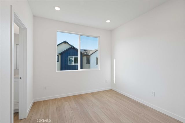 27314 Bear Creek Lane, Valencia, CA 91381