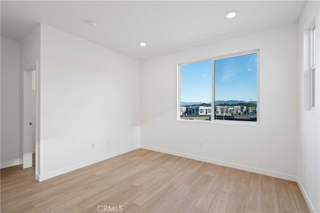 27314 Bear Creek Lane, Valencia, CA 91381