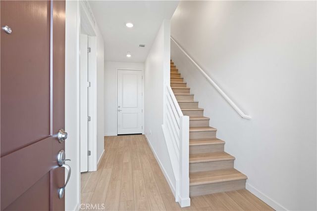 27314 Bear Creek Lane, Valencia, CA 91381