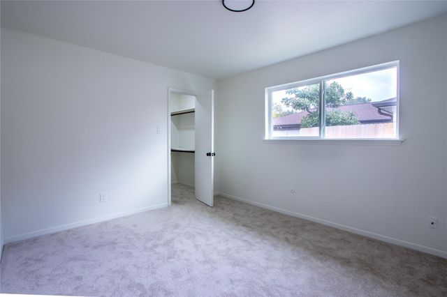 9310 Vickijohn Drive, Houston, TX 77031