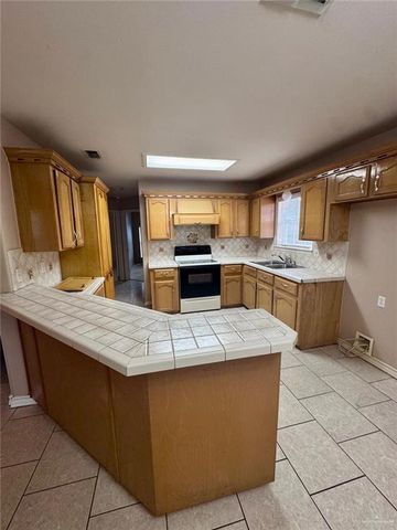 3400 Santa Rita, Mission, TX 78572