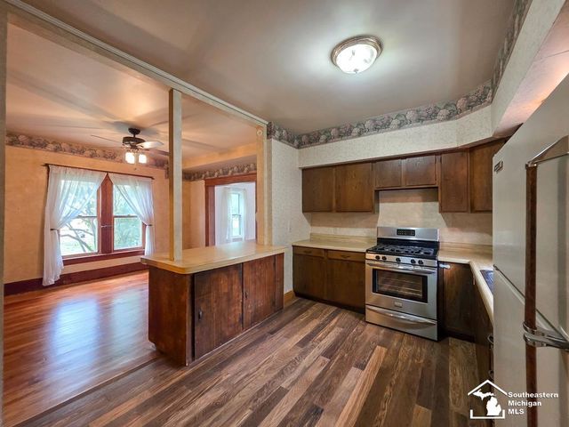 611 Monroe Street, Ash Twp, MI 48117