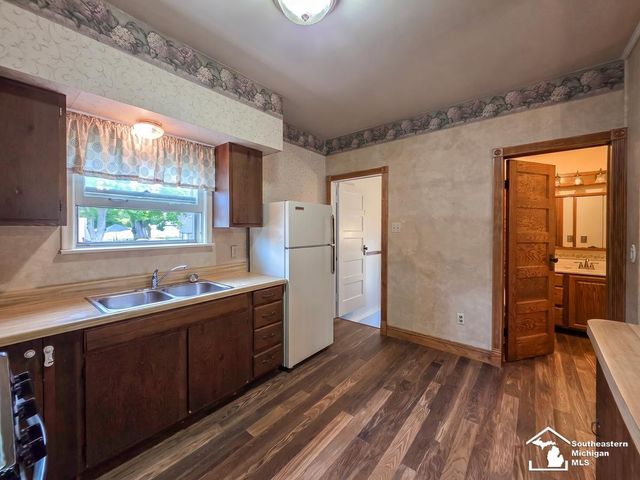 611 Monroe Street, Ash Twp, MI 48117