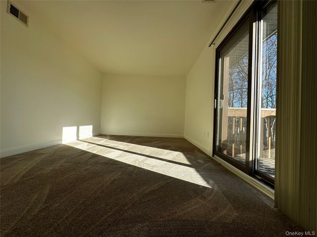 67 Bailey Court 67, Middle Island, NY 11953