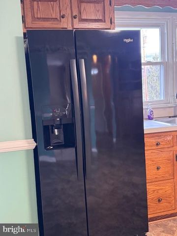 15 BRIDGEVIEW DR, Lewistown, PA 17044