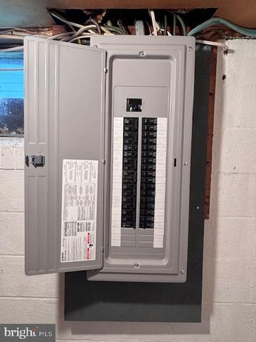 15 BRIDGEVIEW DR, Lewistown, PA 17044