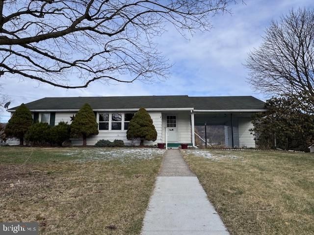 15 BRIDGEVIEW DR, Lewistown, PA 17044