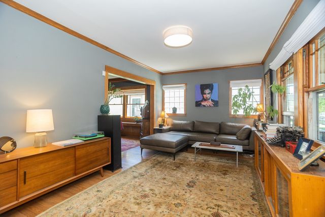 920 N Lombard Avenue, Oak Park, IL 60302