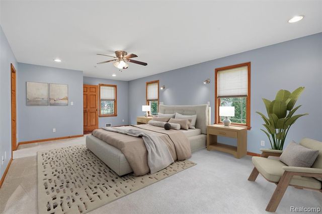 3454 Paddington Drive, Troy, MI 48084