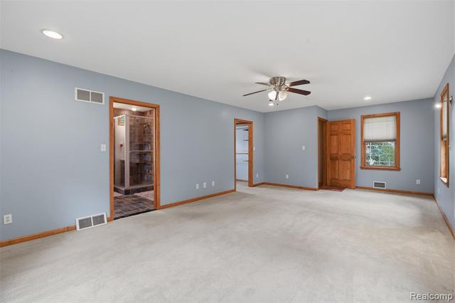 3454 Paddington Drive, Troy, MI 48084