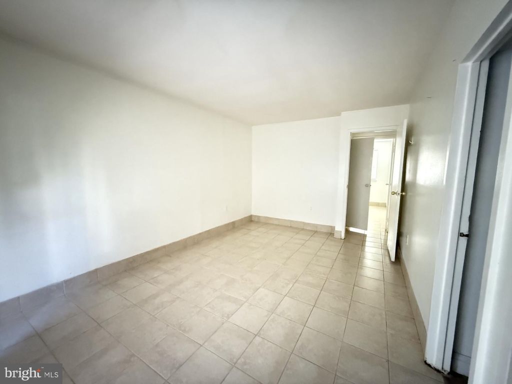 3976 BEL PRE RD #2, Silver Spring, MD 20906