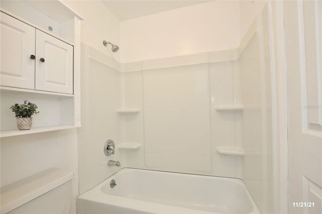 516 ORANGE DRIVE 32, Altamonte Springs, FL 32701