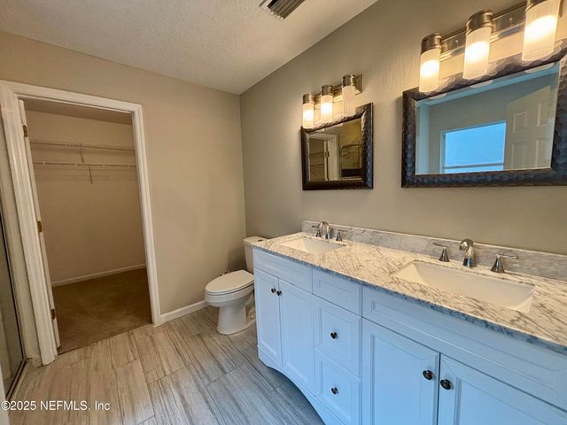 9612 CLINTON CORNERS Drive, Jacksonville, FL 32222