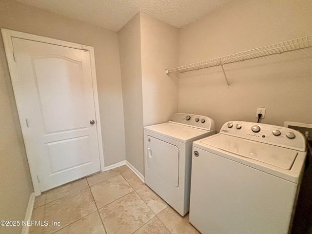 9612 CLINTON CORNERS Drive, Jacksonville, FL 32222