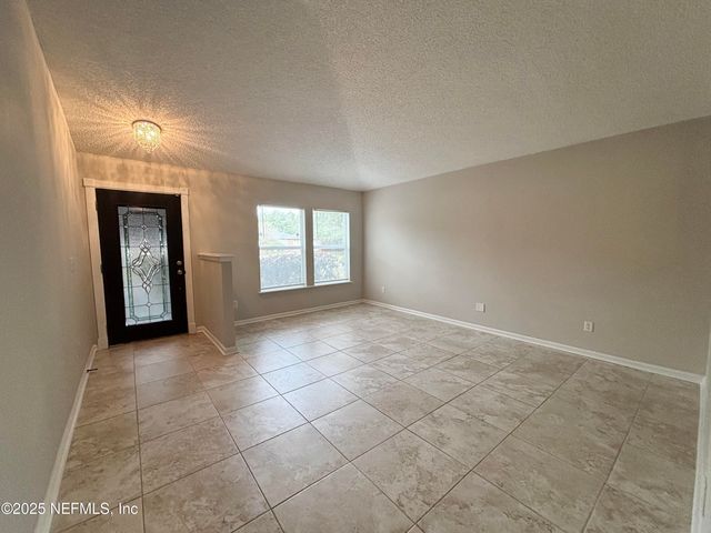 9612 CLINTON CORNERS Drive, Jacksonville, FL 32222