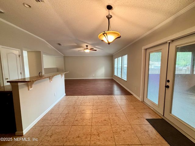 9612 CLINTON CORNERS Drive, Jacksonville, FL 32222