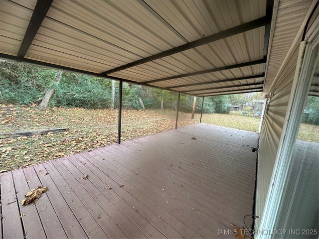 1931 Coon Creek, Eufaula, OK 74432