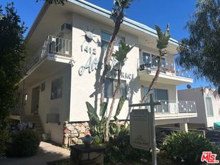 1412 Barry Avenue 1, Los Angeles, CA 90025