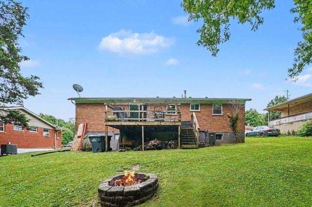 11777 Manor Lake Drive, Independence, KY 41051