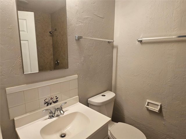 7000 BRENTFORD ROAD, Sarasota, FL 34241