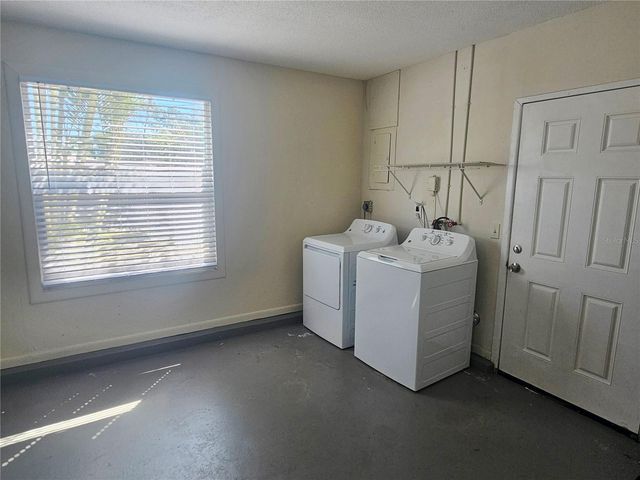 7000 BRENTFORD ROAD, Sarasota, FL 34241