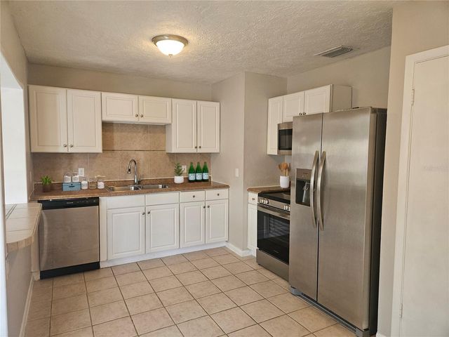 7000 BRENTFORD ROAD, Sarasota, FL 34241