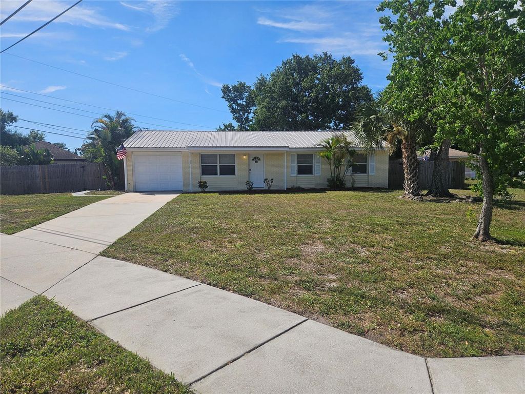 7000 BRENTFORD ROAD, Sarasota, FL 34241