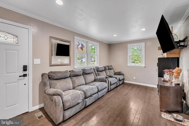 114 COLIN RD, Williamstown, NJ 08094