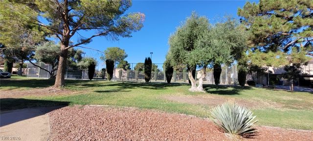 600 Buttonwood Lane, Las Vegas, NV 89107
