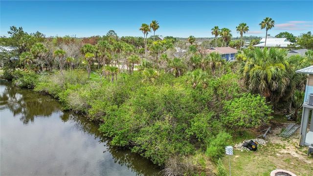 12073 W GULF BREEZE COURT, Crystal River, FL 34429