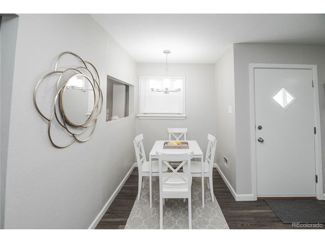 1965 Joliet St, Aurora, CO 80010