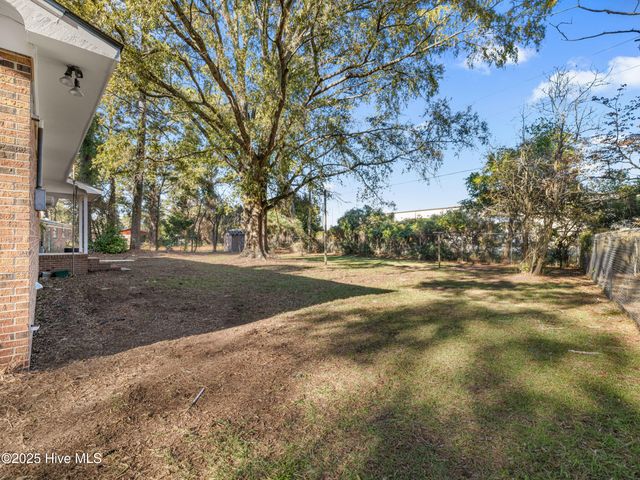 1718 Washington Street, New Bern, NC 28560