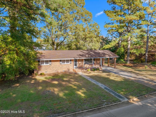 1718 Washington Street, New Bern, NC 28560