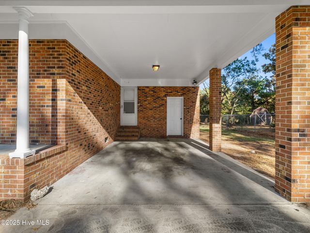 1718 Washington Street, New Bern, NC 28560