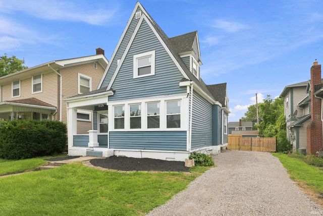 4124 Fairfield Avenue, Fort Wayne, IN 46807