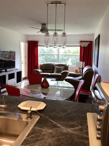 4299 NW 16 Th Street 108, Lauderhill, FL 33313