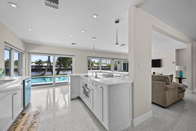 2259 Ibis Isle Road E, Palm Beach, FL 33480