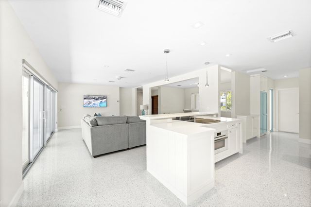 2259 Ibis Isle Road E, Palm Beach, FL 33480