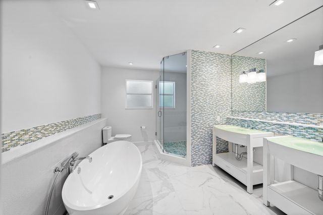 2259 Ibis Isle Road E, Palm Beach, FL 33480