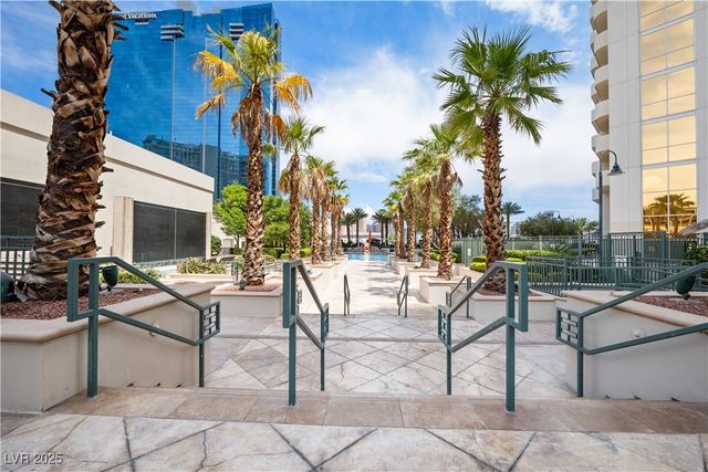 135 East Harmon Avenue 3014, Las Vegas, NV 89109