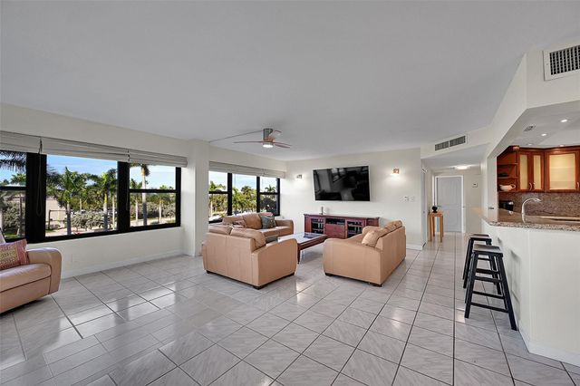 3800 Galt Ocean Dr 311, Fort Lauderdale, FL 33308