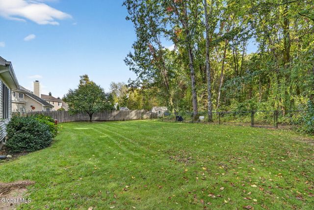 31 Torrey pines, Clifton Park, NY 12065