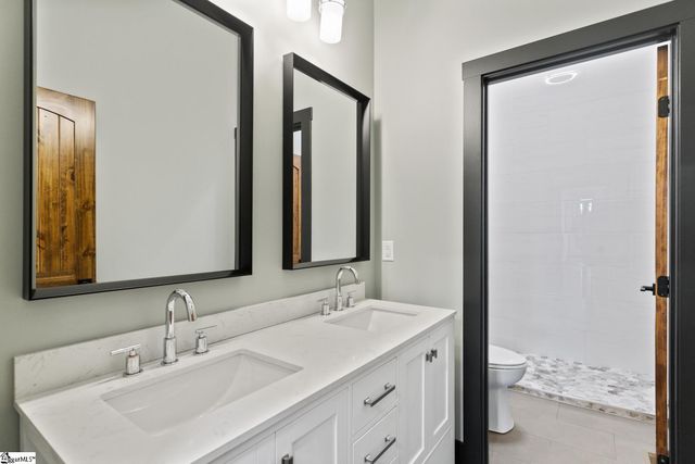 940 Coachmans Trail, West Union, SC 29696