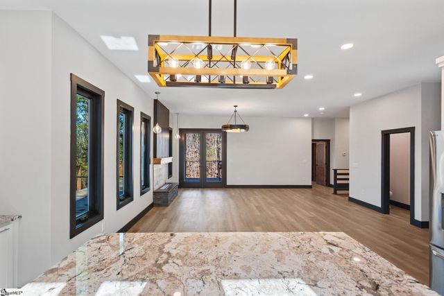 940 Coachmans Trail, West Union, SC 29696