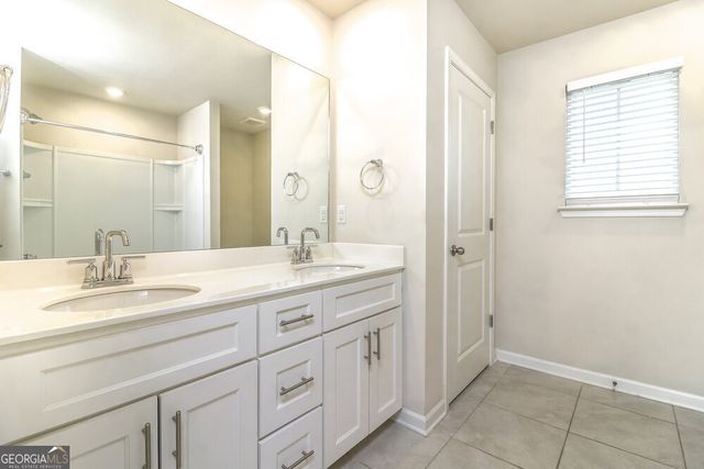 882 Milo Bay Street, Loganville, GA 30052